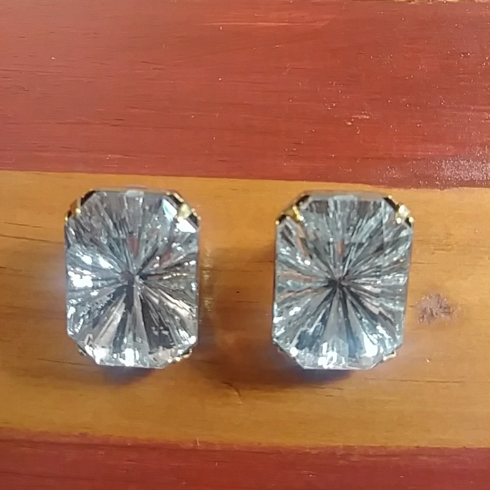 Large Rhinestone Earring - Picture 2 of 3
